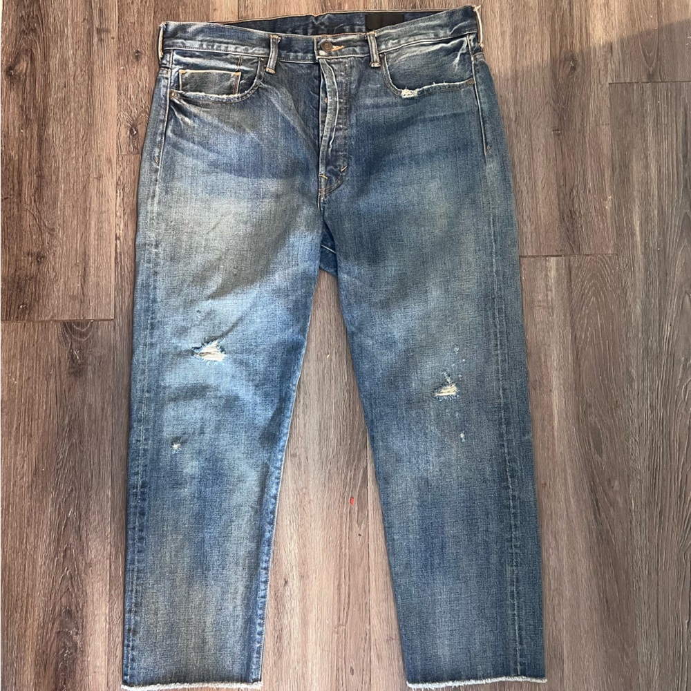 Vince 100% cotton Blue Distressed Jeans in the style craftsman